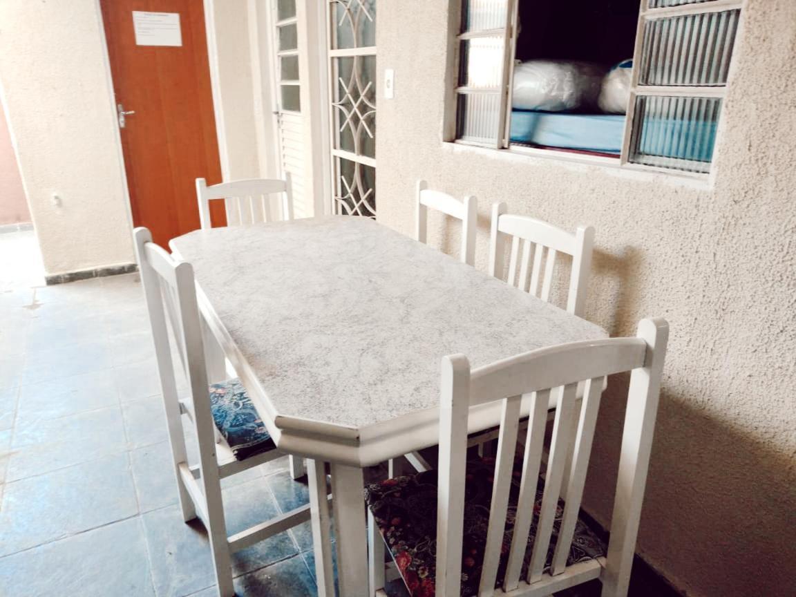 Hostel Dona Lucia São José dos Campos エクステリア 写真
